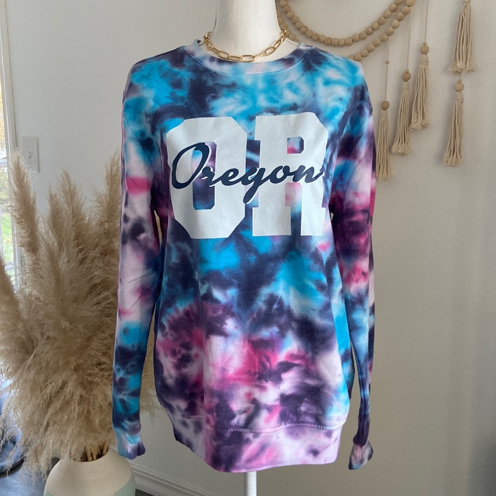 Oregon tie dye crew neck sweatshirt pink blue white travel road trip small